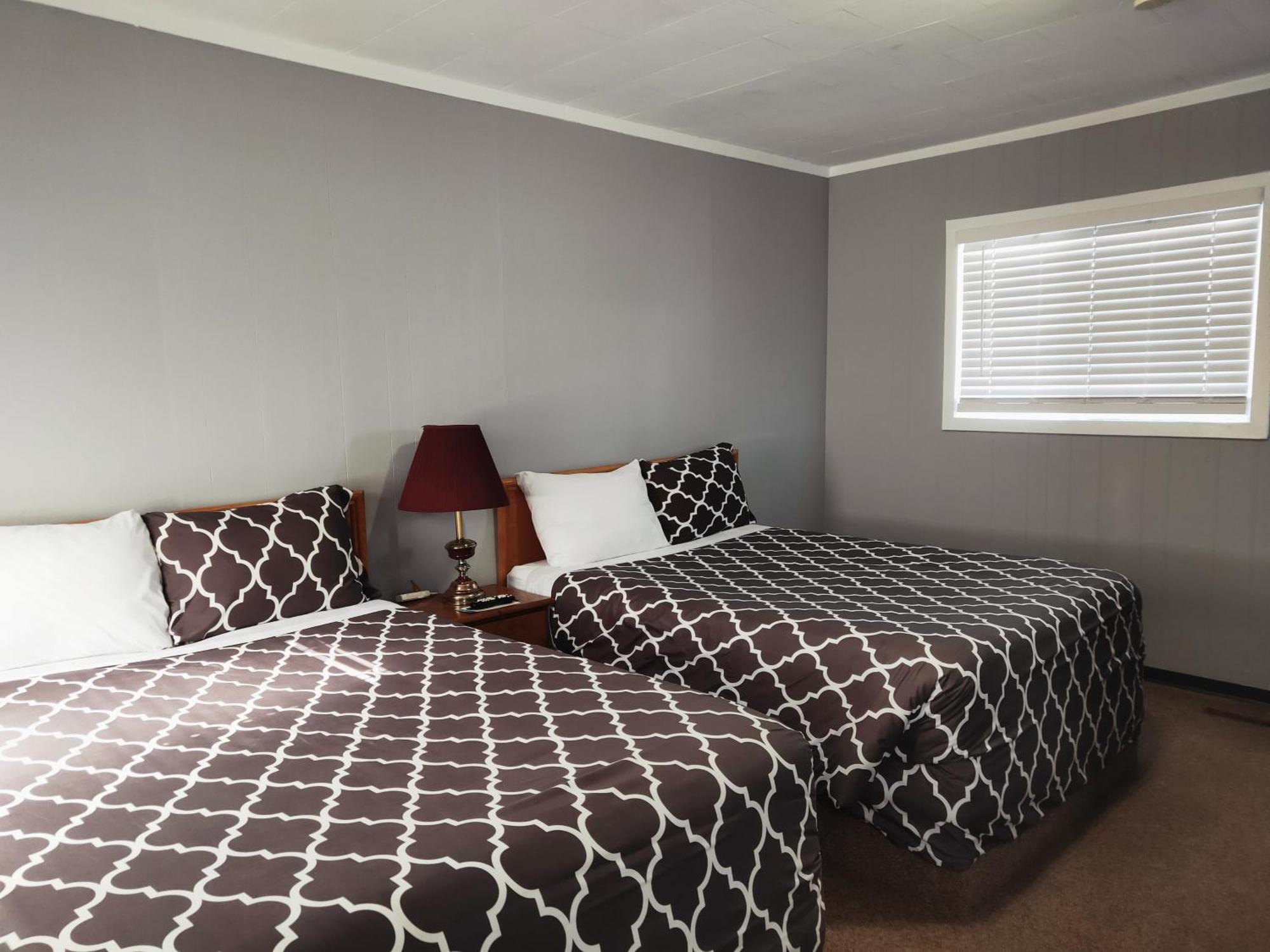 Melsask Motel Melville Exteriör bild