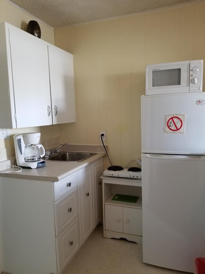 Melsask Motel Melville Exteriör bild