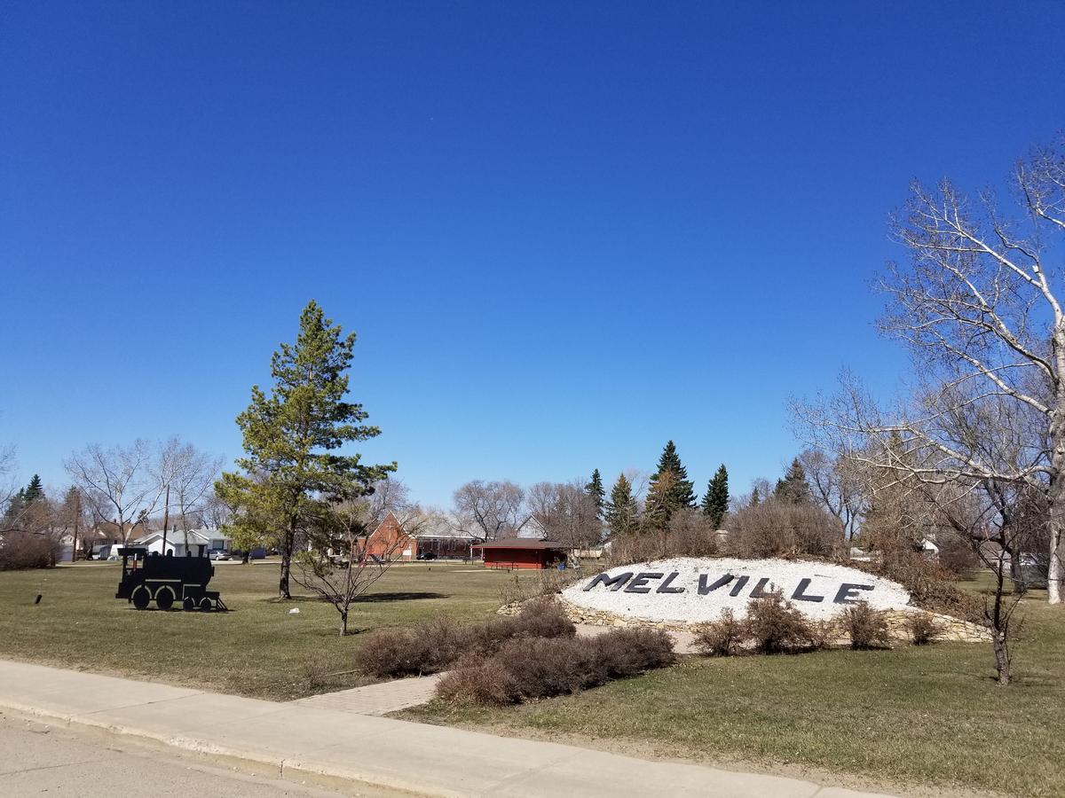 Melsask Motel Melville Exteriör bild